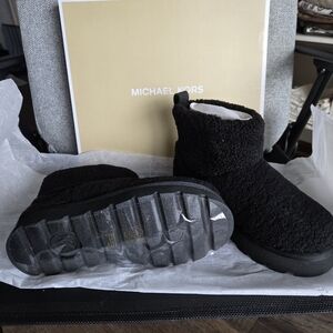 Michael Kors Black Cozy Boots